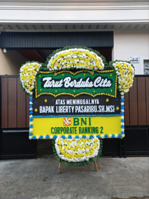 Papan Bunga Duka di Dolok Masihul